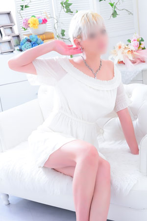 はんな｜横浜人妻熟女 【ふぞろいの人妻たち】